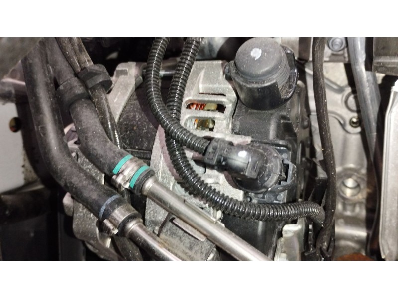 Recambio de alternador para peugeot rifter 1.5 bluehdi 100 referencia OEM IAM 9827171980  