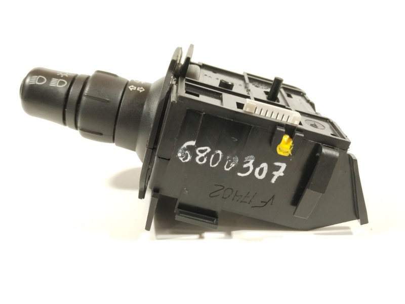 Recambio de mando luces para renault scénic ii (jm0/1_) 1.5 dci (jm1e, jm16) referencia OEM IAM 7701060396  