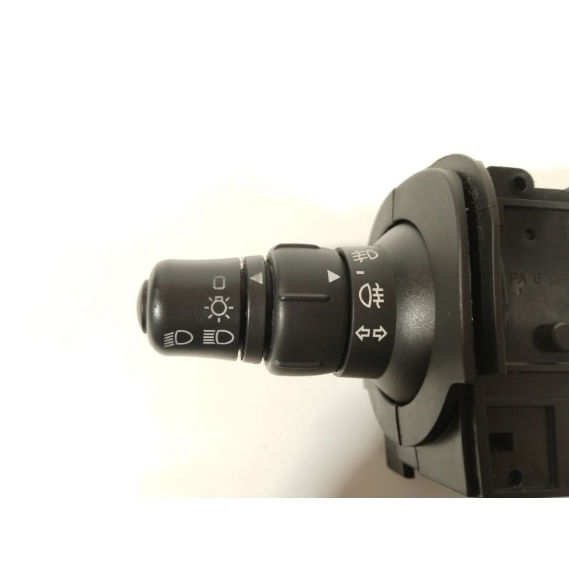 Recambio de mando luces para renault scénic ii (jm0/1_) 1.5 dci (jm1e, jm16) referencia OEM IAM 7701060396  