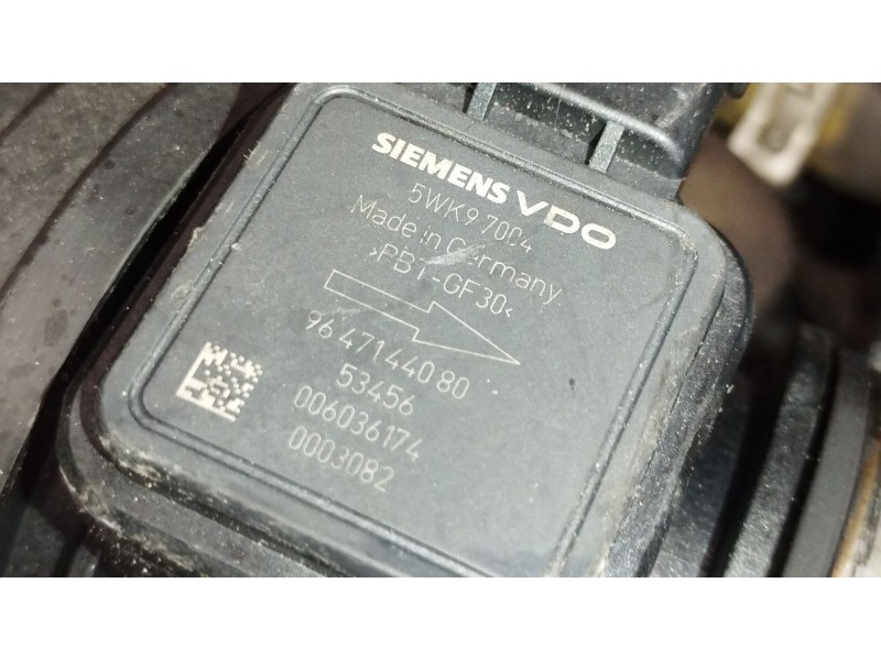 Recambio de caudalimetro para peugeot 107 (pm_, pn_) 1.4 hdi referencia OEM IAM C 5WK97004 