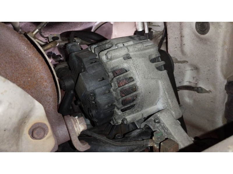 Recambio de alternador para hyundai i30 (gd) 1.6 crdi referencia OEM IAM 373002A601 TG12C140 