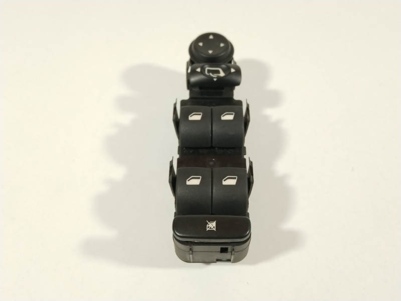 Recambio de mando elevalunas delantero izquierdo para peugeot 307 cc (3b) 2.0 16v referencia OEM IAM 6554KT 532697045 