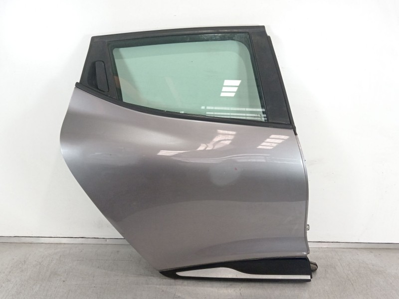 Recambio de puerta trasera derecha para renault clio iv (bh_) 1.5 dci 75 referencia OEM IAM 821008626R  