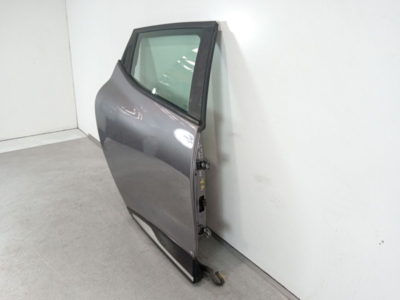 Recambio de puerta trasera derecha para renault clio iv (bh_) 1.5 dci 75 referencia OEM IAM 821008626R  