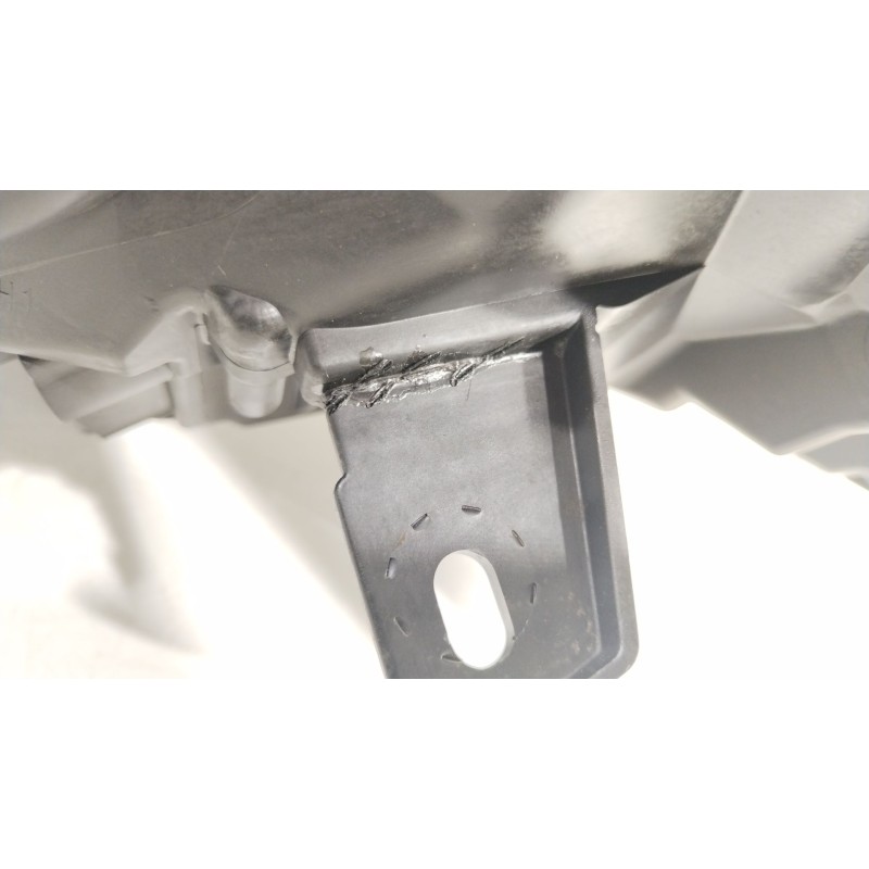Recambio de faro izquierdo para renault captur i (j5_, h5_) 1.5 dci 90 referencia OEM IAM 260600953R 030128121100 
