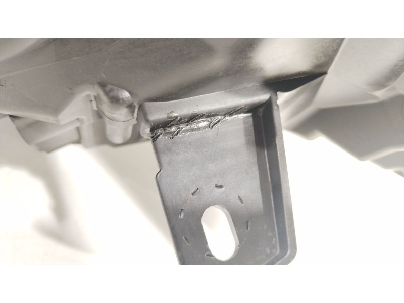 Recambio de faro izquierdo para renault captur i (j5_, h5_) 1.5 dci 90 referencia OEM IAM 260600953R 030128121100 