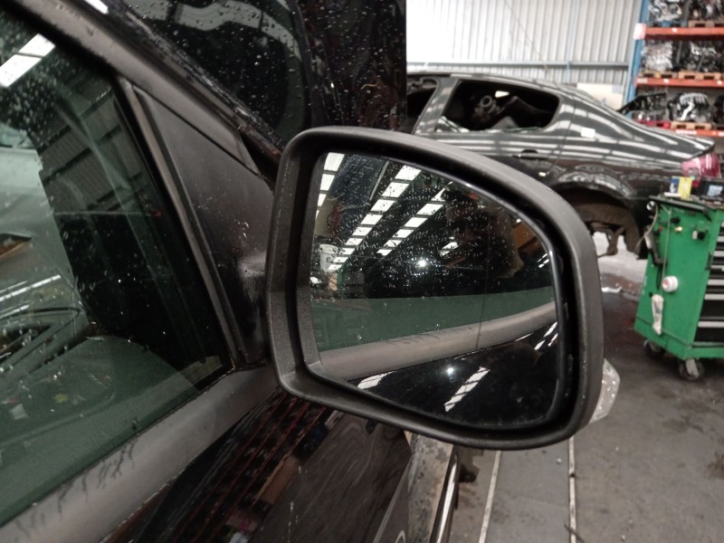 Recambio de retrovisor derecho para ford focus iii 1.5 tdci referencia OEM IAM BM5117682PK 2308812 