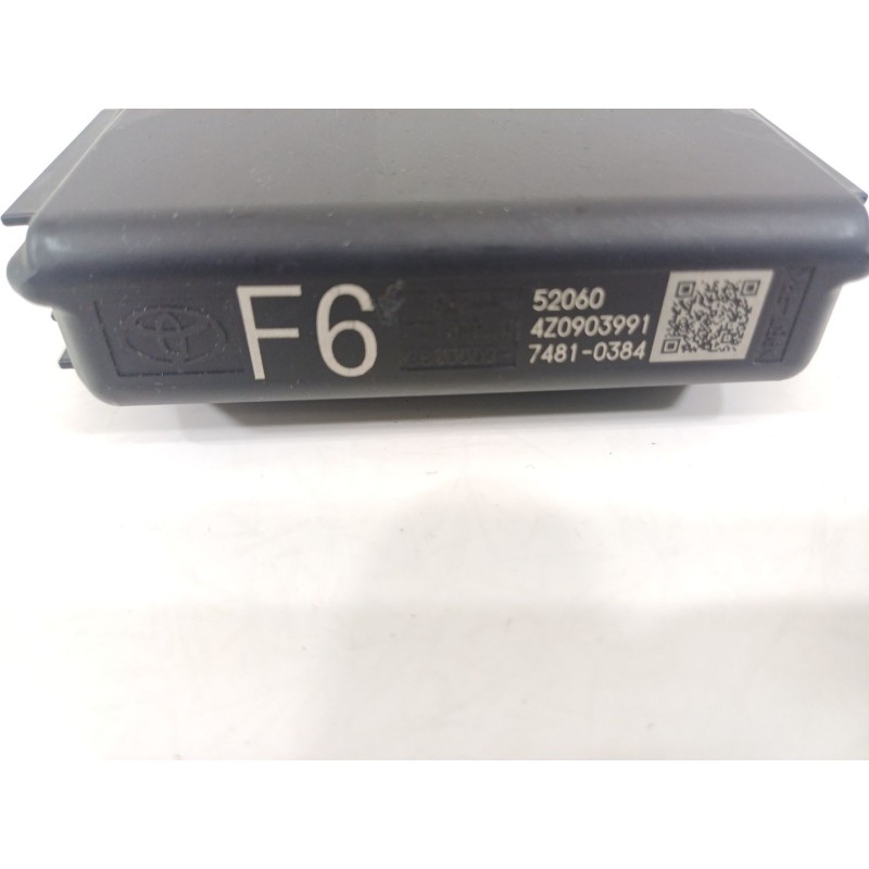 Recambio de caja reles / fusibles para toyota yaris (_p21_, _pa1_, _ph1_) 1.5 hybrid (mxph11) referencia OEM IAM 8264452060  