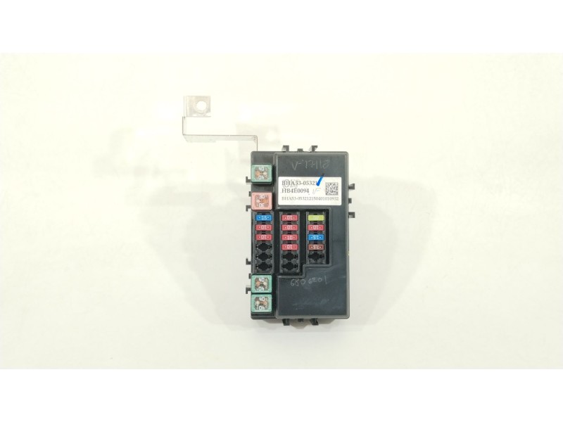 Recambio de caja reles / fusibles para hyundai i10 ii (ba, ia) 1.0 referencia OEM IAM BHA5305321 HB4E0094 