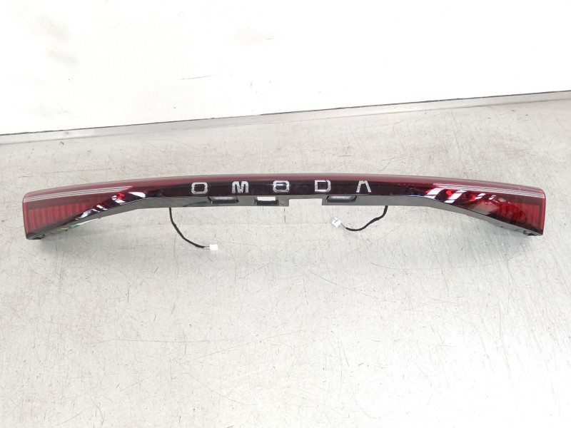 Recambio de piloto trasero central para omoda omoda 5 referencia OEM IAM 605000623AA 605001255AA 