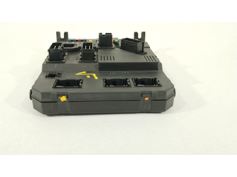 Recambio de caja reles / fusibles para citroën c2 (jm_) 1.6 referencia OEM IAM 9652474380 S118085300K BSIF0100