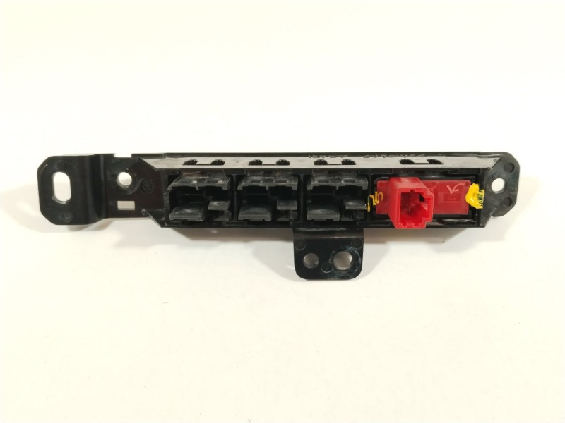 Recambio de interruptor para nissan qashqai iii (j12) 1.3 dig-t referencia OEM IAM 681066UN0A  