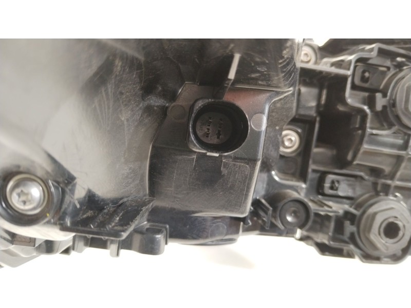 Recambio de piloto trasero derecho para volkswagen tiguan (ad1, ax1) 1.5 tsi referencia OEM IAM 571945208B  