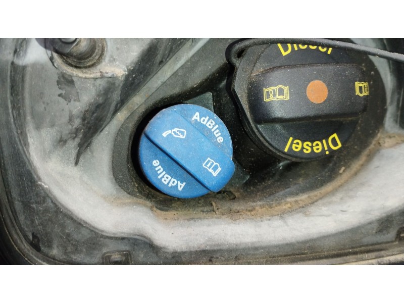 Recambio de deposito adblue para audi q3 (8ub, 8ug) 2.0 tdi quattro referencia OEM IAM 5Q0131969C 0444040011 