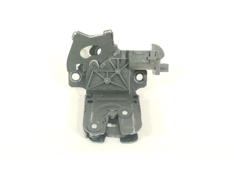 Recambio de cerradura maletero / porton para audi a3 (8p1) 2.0 tdi 16v referencia OEM IAM 8P4827505D  