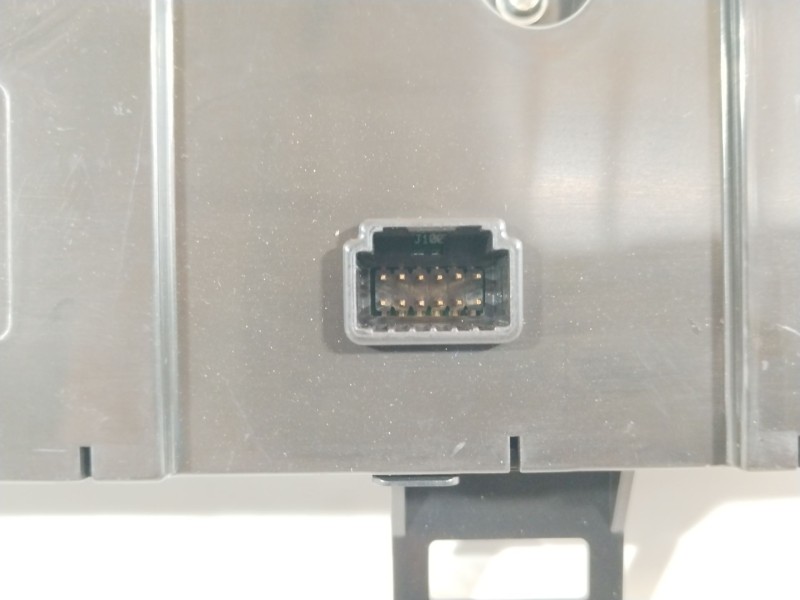 Recambio de mando climatizador para nissan qashqai iii (j12) 1.3 dig-t referencia OEM IAM 275006UN0C  