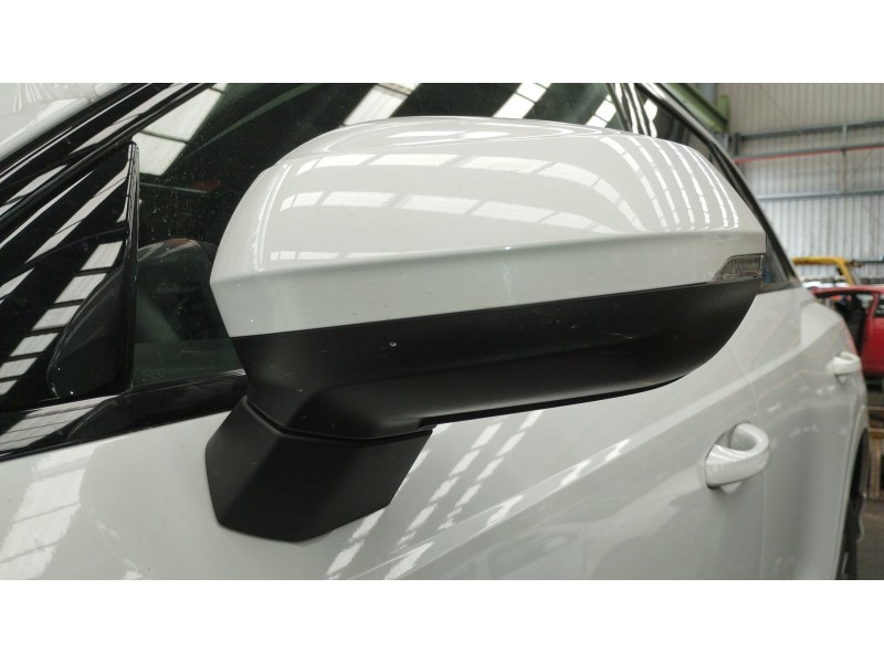 Recambio de retrovisor izquierdo para audi q3 (f3b) 35 tdi referencia OEM IAM 83B857409H  