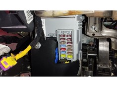 Recambio de caja reles / fusibles para fiat 500 (312_) 1.2 (312axa1a) referencia OEM IAM 519318190  