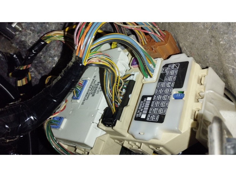 Recambio de caja reles / fusibles para suzuki sx4 (ey, gy) 1.6 vvt (rw 416) referencia OEM IAM 3677055L30  