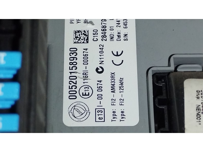 Recambio de caja reles / fusibles para opel combo furgoneta/monovolumen (x12) 1.3 cdti (b05) referencia OEM IAM 520158930  