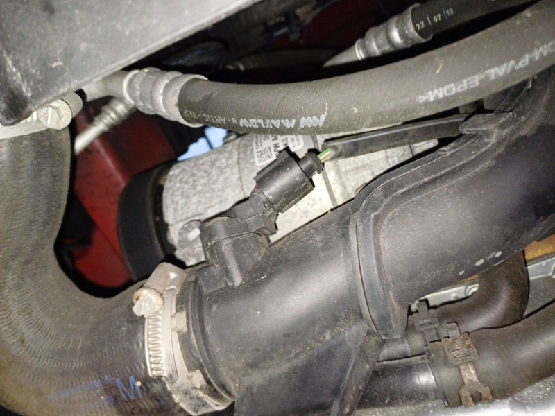 Recambio de compresor aire acondicionado para seat ibiza iv (6j5, 6p1) 1.6 tdi referencia OEM IAM 5K0820803A  