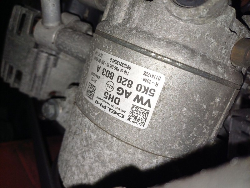 Recambio de compresor aire acondicionado para seat ibiza iv (6j5, 6p1) 1.6 tdi referencia OEM IAM 5K0820803A  