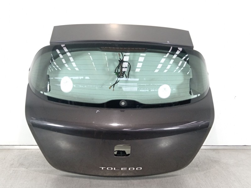 Recambio de porton trasero para seat toledo iii (5p2) 1.9 tdi referencia OEM IAM 5P5827024  