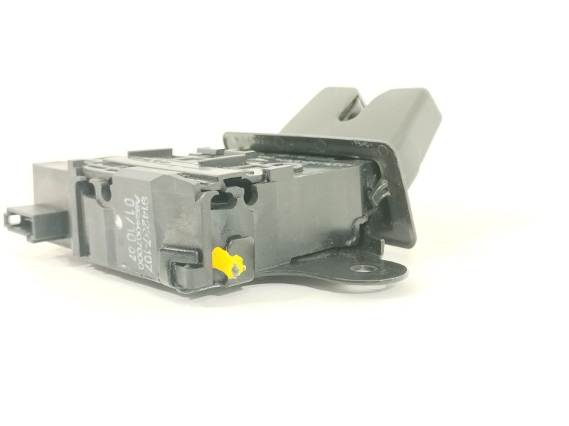 Recambio de cerradura maletero / porton para chevrolet cruze (j300) 1.6 referencia OEM IAM 13501988 545255965 