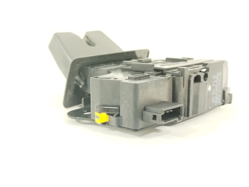 Recambio de cerradura maletero / porton para chevrolet cruze (j300) 1.6 referencia OEM IAM 13501988 545255965 