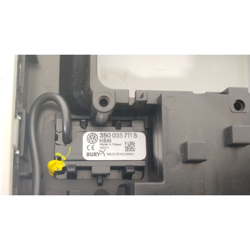 Recambio de luz interior para seat ibiza v (kj1, kjg) 1.0 tsi referencia OEM IAM 3V0868487C 3B0035711B 