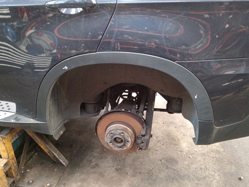 Recambio de aletin trasero izquierdo para bmw x5 (e70) 3.0d referencia OEM IAM   