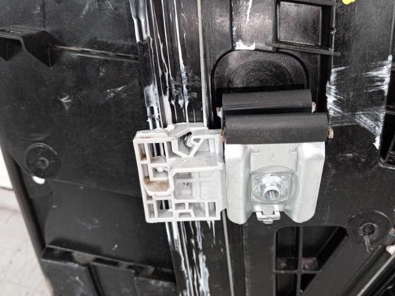 Recambio de elevalunas delantero derecho para kia sorento () referencia OEM IAM 82480P2070 82460P2010 