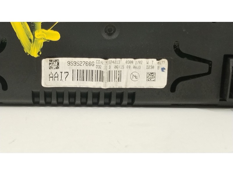 Recambio de pantalla multifuncion para chevrolet cruze (j300) 1.6 referencia OEM IAM 95952766G  