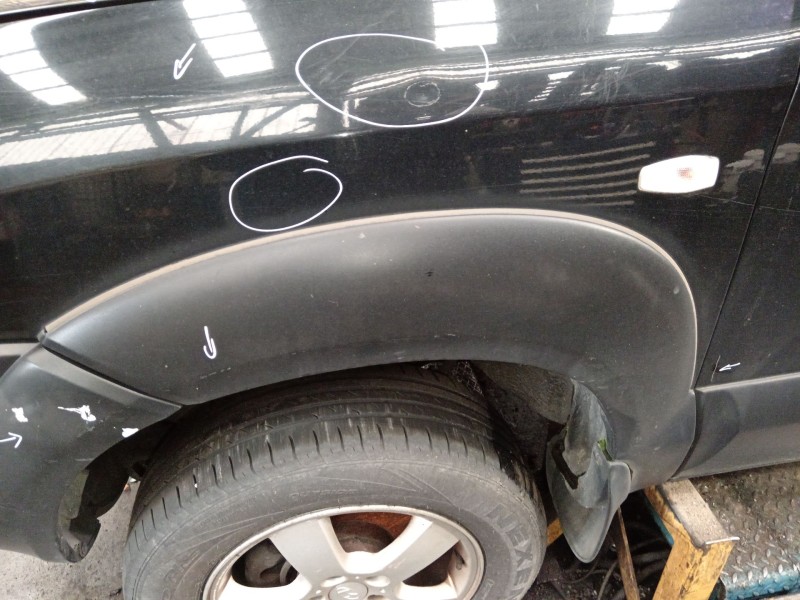Recambio de aletin delantero izquierdo para hyundai tucson (jm) 2.0 referencia OEM IAM   