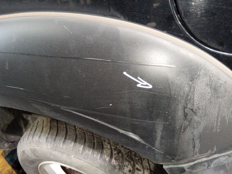 Recambio de aletin trasero izquierdo para hyundai tucson (jm) 2.0 referencia OEM IAM   