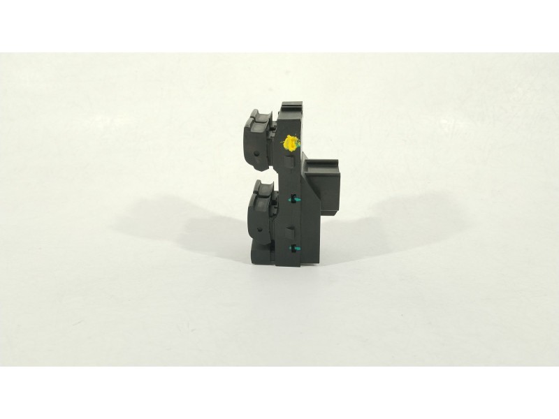 Recambio de mando elevalunas delantero izquierdo para chevrolet cruze (j300) 1.6 referencia OEM IAM 13305295  