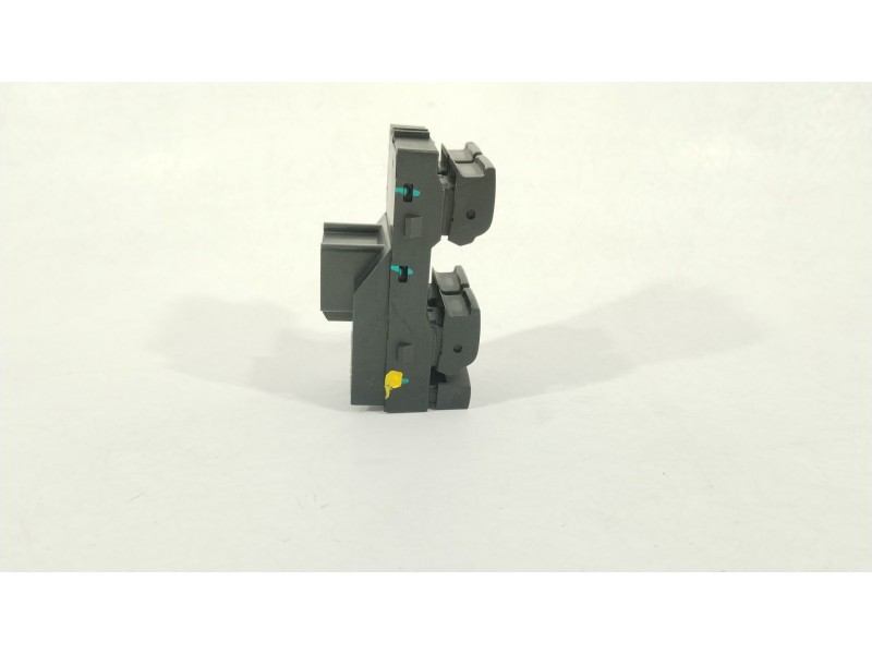 Recambio de mando elevalunas delantero izquierdo para chevrolet cruze (j300) 1.6 referencia OEM IAM 13305295  
