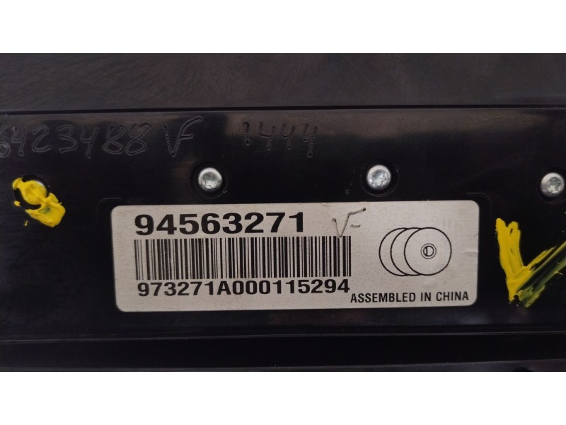 Recambio de sistema audio / radio cd para chevrolet cruze (j300) 1.6 referencia OEM IAM 94563271 973271A000 