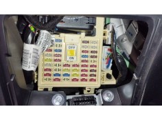 Recambio de caja reles / fusibles para hyundai i10 ii (ba, ia) 1.0 referencia OEM IAM 91952B9330  