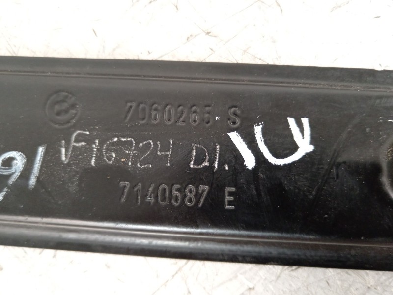 Recambio de elevalunas delantero izquierdo para bmw 3 (e90) 320 d referencia OEM IAM 7060265 7140587 6327027