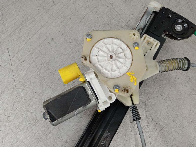 Recambio de elevalunas delantero derecho para mini mini (r50, r53) cooper referencia OEM IAM 51337162164  