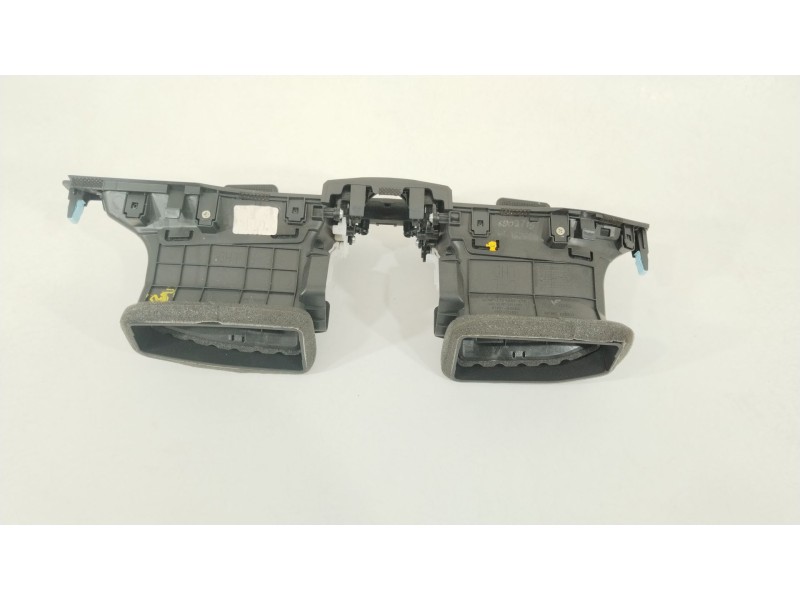 Recambio de rejilla aireadora para hyundai i30 (pde, pd, pden) 1.5 referencia OEM IAM 97410G4AB0PMP 97401G4AB0 