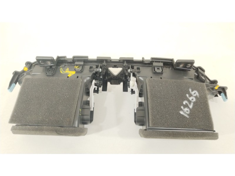 Recambio de rejilla aireadora para hyundai i30 (pde, pd, pden) 1.5 referencia OEM IAM 97410G4AB0PMP 97401G4AB0 