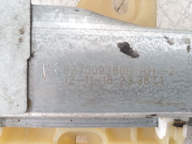 Recambio de elevalunas trasero derecho para renault captur i (j5_, h5_) 1.5 dci 90 referencia OEM IAM 827009380R  