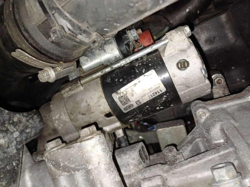 Recambio de motor arranque para dodge caliber 2.0 crd referencia OEM IAM 114217  