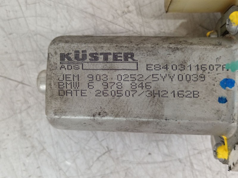 Recambio de elevalunas delantero derecho para bmw 1 (e81) 116 i referencia OEM IAM 6978846  