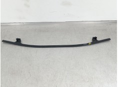 Recambio de travesaño inferior para kia sorento () referencia OEM IAM 86570P2000  