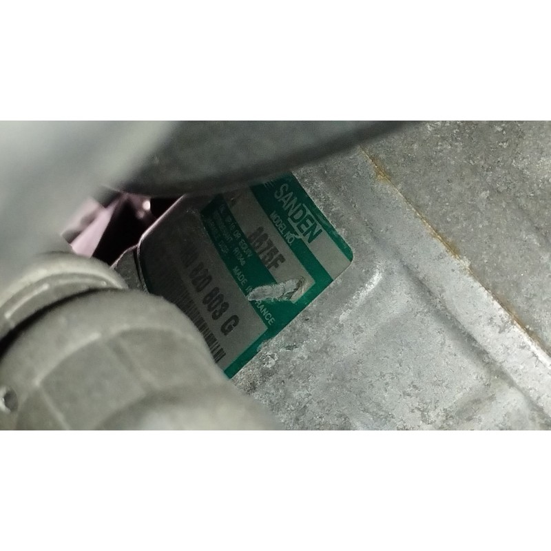 Recambio de compresor aire acondicionado para volkswagen golf v (1k1) 2.0 tdi 16v referencia OEM IAM 1K0820803G  