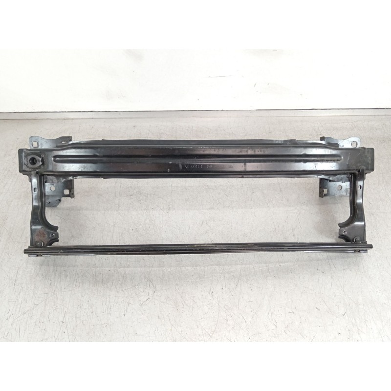 Recambio de refuerzo paragolpes delantero para seat leon st (5f8) x-perience titan desert 4drive referencia OEM IAM 5F0807109BF 
