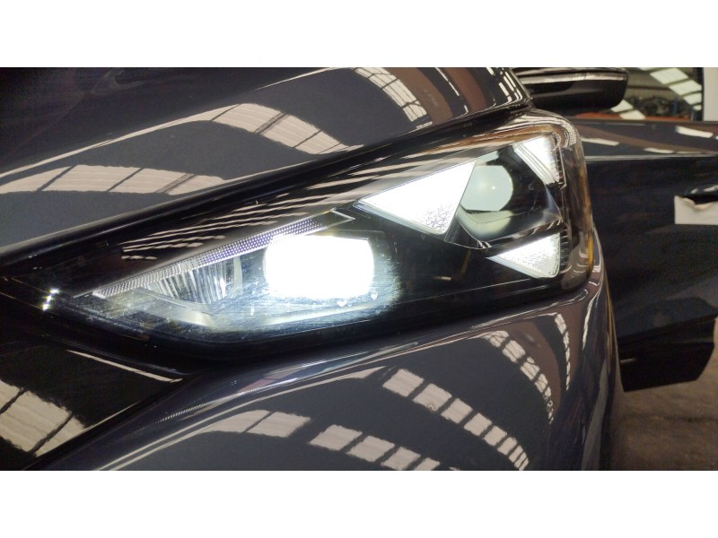 Recambio de faro izquierdo para cupra tavascan tavascan referencia OEM IAM 11H941035E 11H941773 